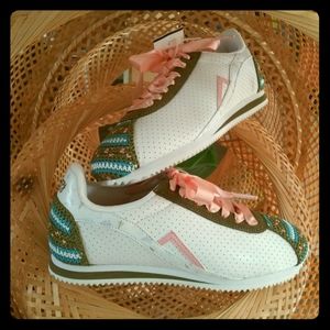 Crocheted Poppy Lifestyle boho running shoes